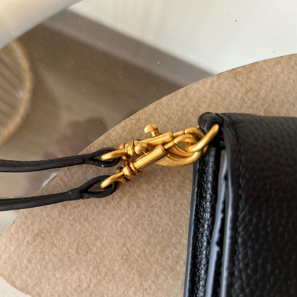 Oroton Dylan - Clutch & Pouch - Picture 13 of 14